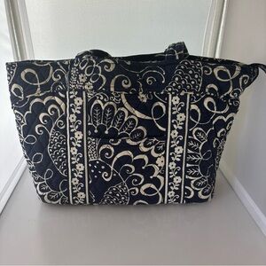VERA BRADLEY Tote Bag Purse - Twirly Birds Navy  and Cream Blue Shoulder Tote!